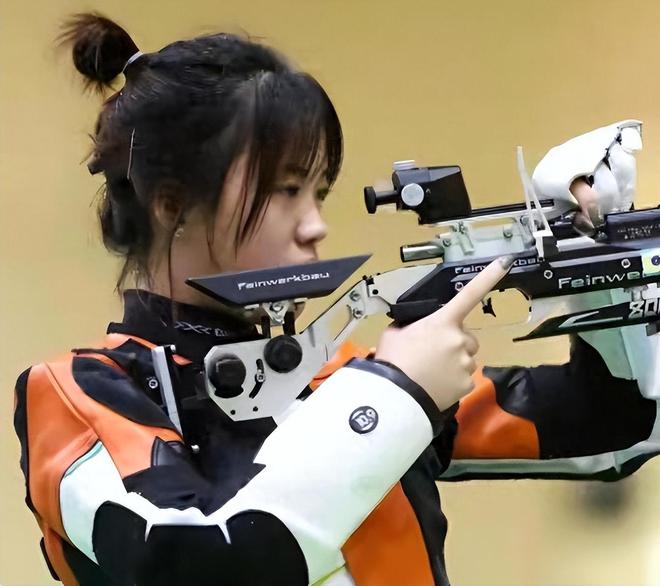 开云体育中国-射击冠军女选手再添辉煌，祝贺不止的简单介绍