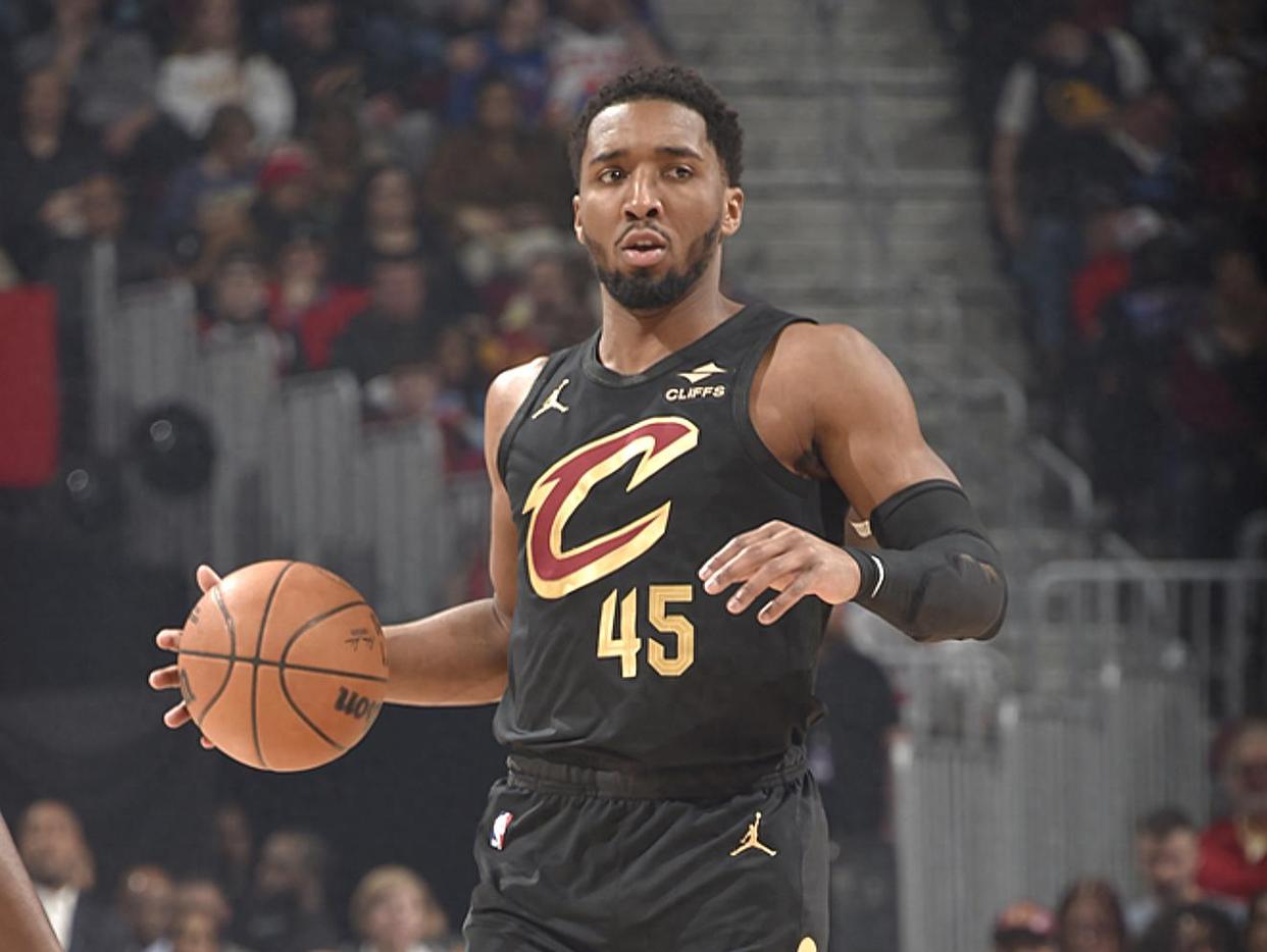 乐福强势复出,骑士迎战纽约尼克斯 乐福强势复出,骑士迎战纽约尼克斯