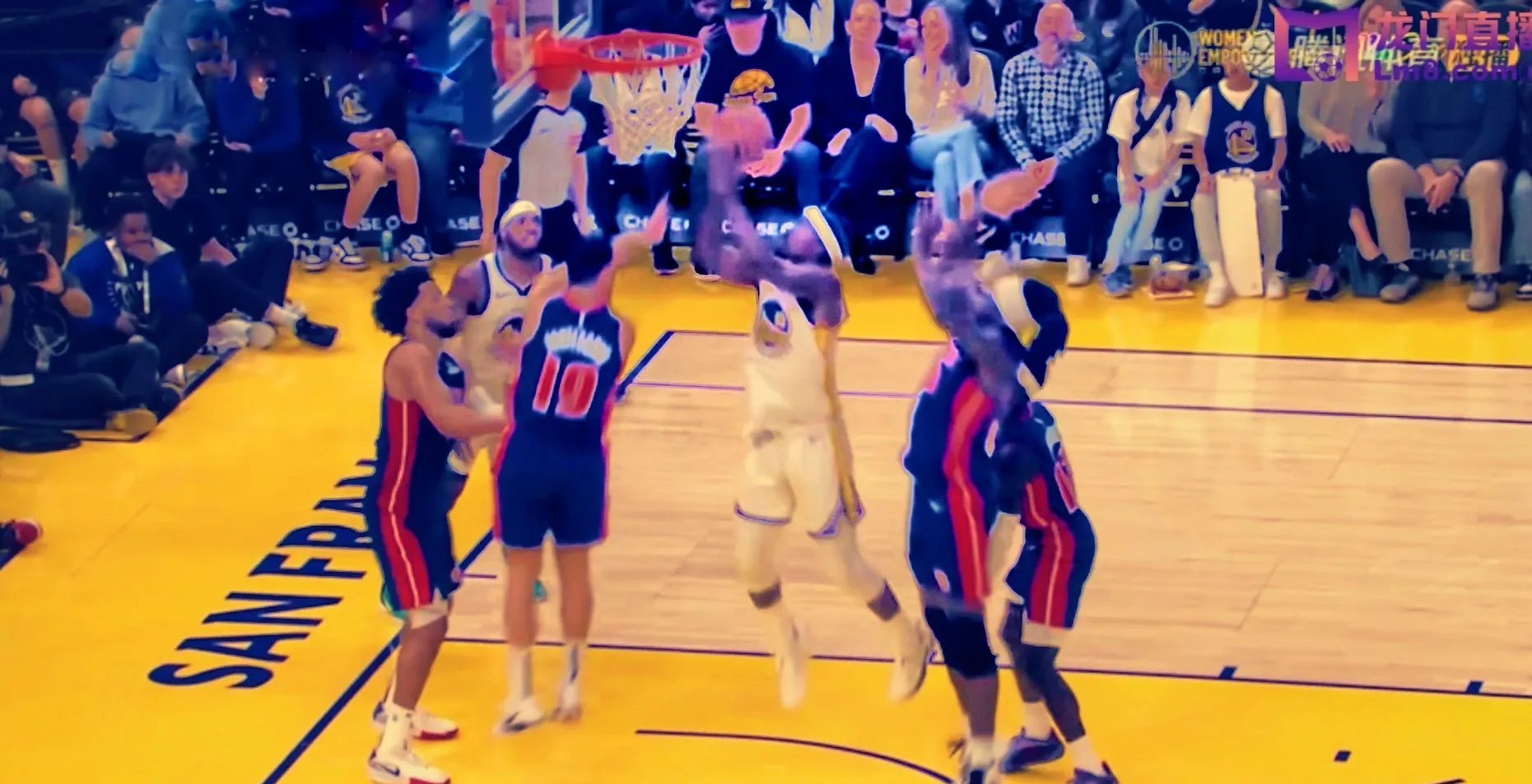 活塞全队合作息连胜,展现团队力量 活塞全队合作息连胜,展现团队力量