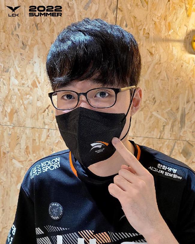 关于EDG力克DRX,ShowMaker操刀奇招英雄翻盘鏖战多局半决赛,点燃全场激情的信息 关于EDG力克DRX,ShowMaker操刀奇招英雄翻盘鏖战多局半决赛,点燃全场激情的信息