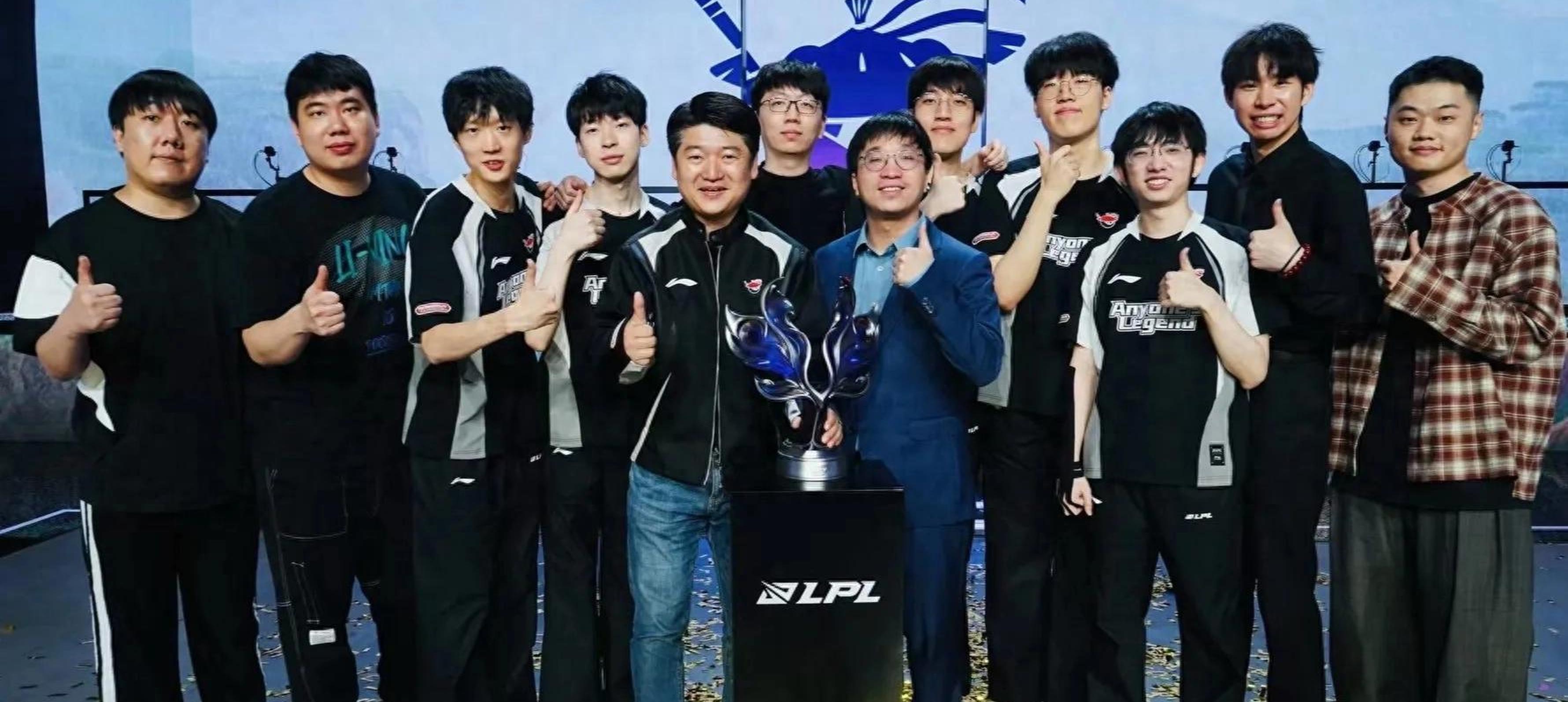 DK翻盘RNG，Peanut关键团战开团秒人激烈交锋淘汰赛，让粉丝疯狂欢呼