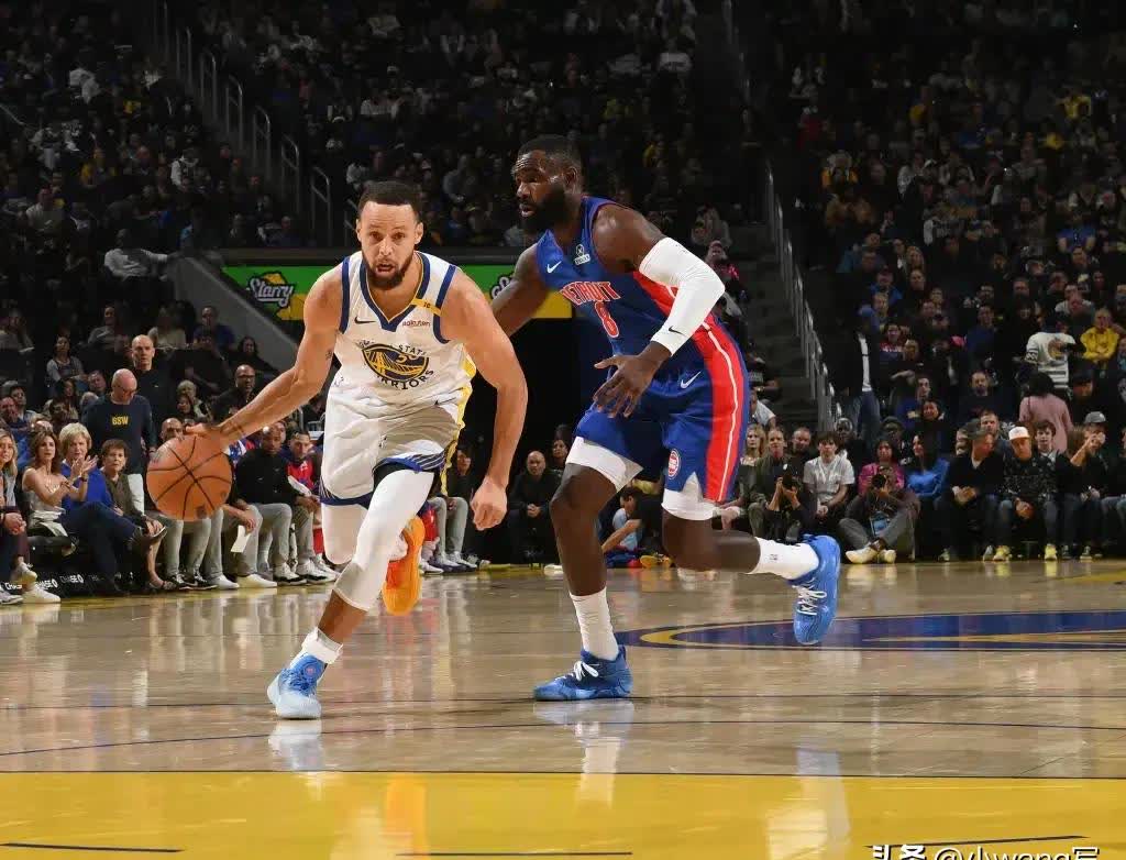 黄蜂击败篮网取得两连胜 黄蜂击败篮网取得两连胜