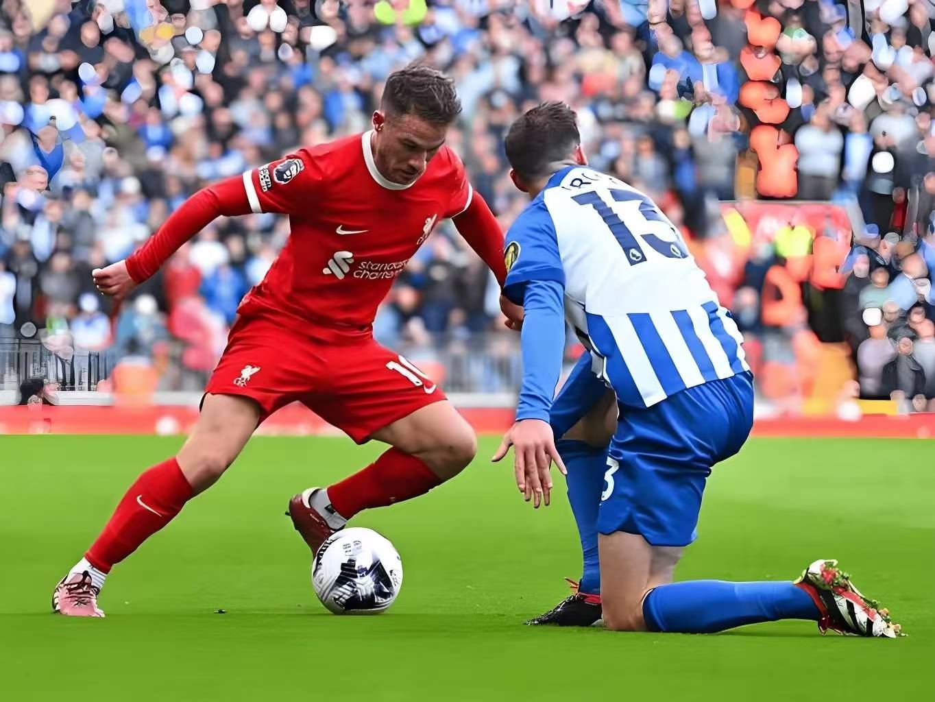 开云体育下载-利物浦客场搏杀，稳固积分优势