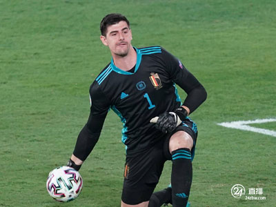 乌克兰碾压国际米兰,库尔图瓦关键制胜的简单介绍 乌克兰碾压国际米兰,库尔图瓦关键制胜的简单介绍