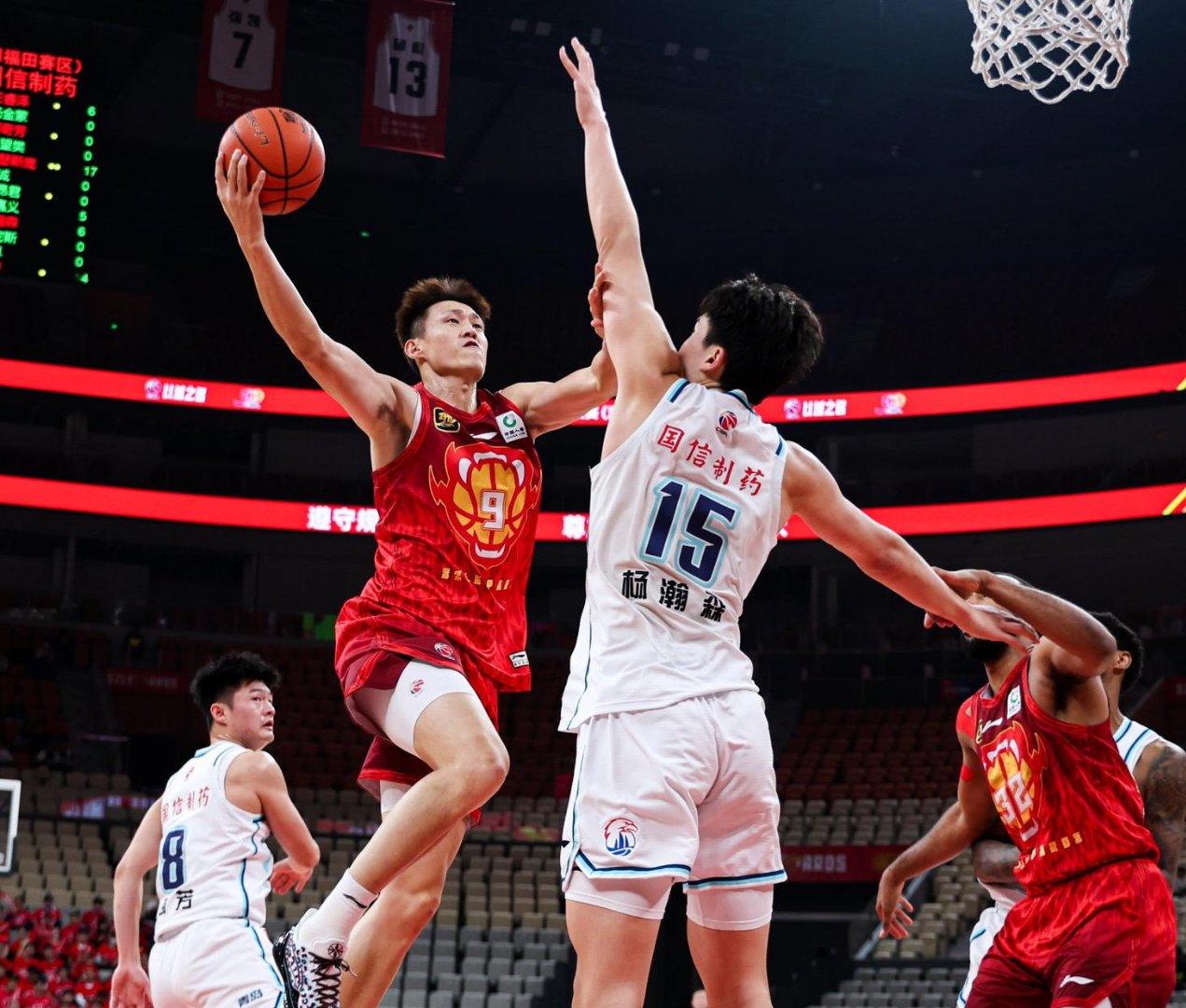 中国篮球职业联赛的热血对决继续进行的简单介绍