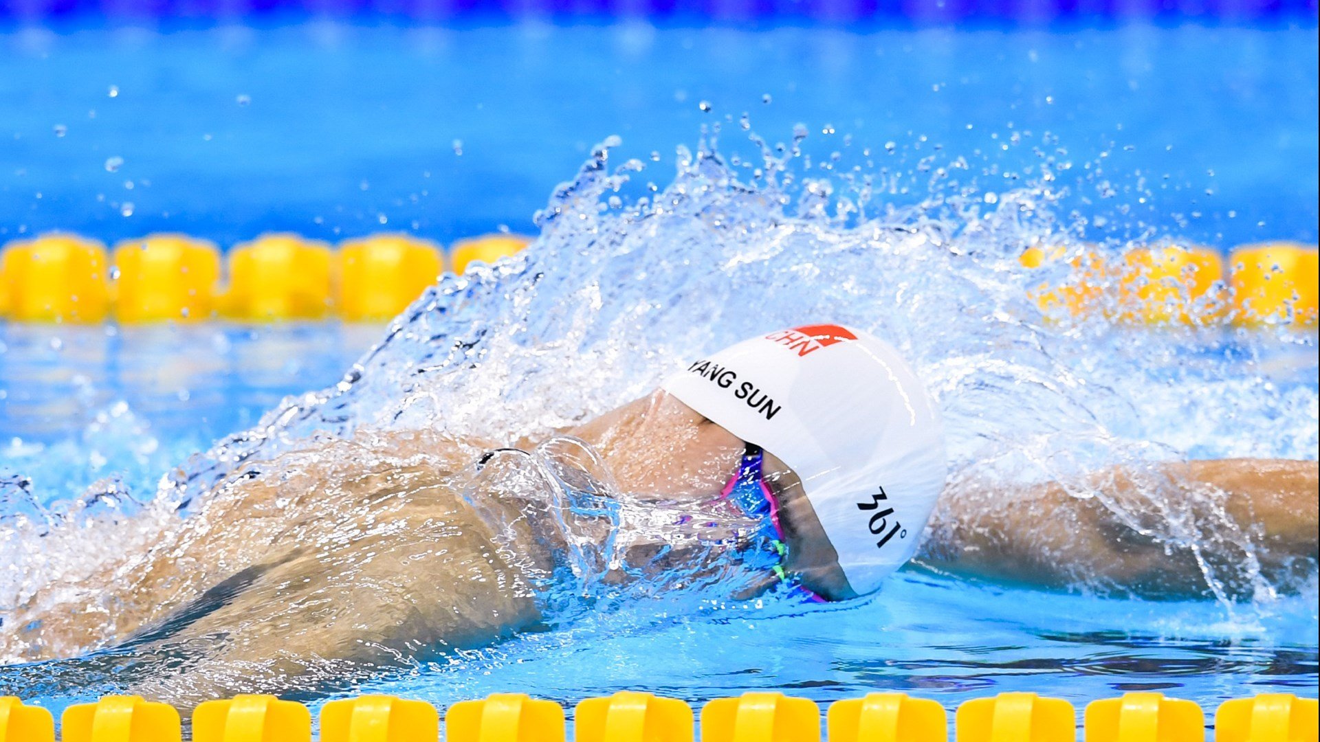 13秒奇迹,黄蜂终结深圳队不败金身,拉梅洛·鲍尔接管比赛